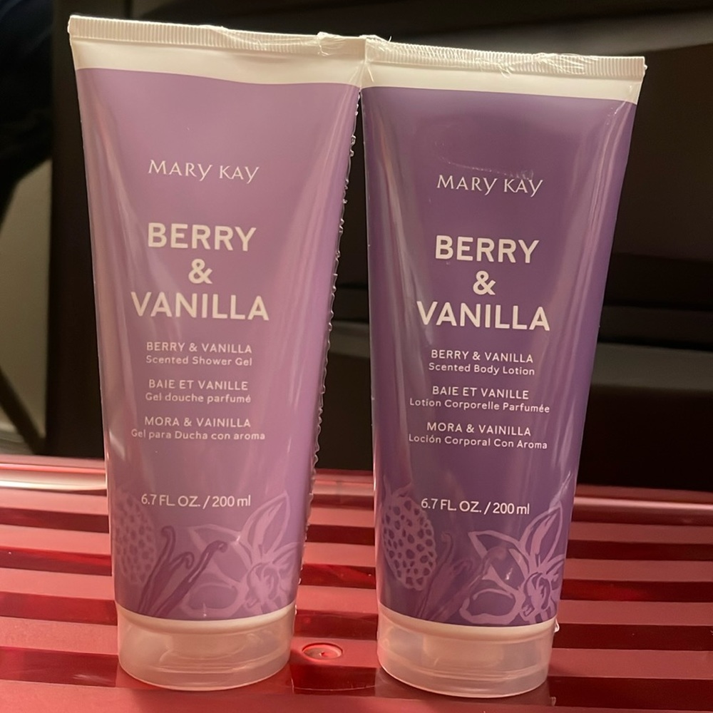 Berry & Vanilla Shower Gel and Body Lotion